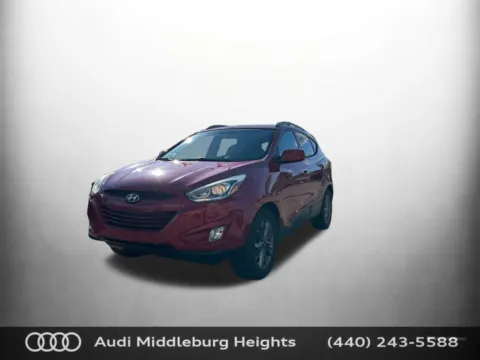 More photos of 2014 Hyundai Tucson SE at Audi Middleburg Heights, OH