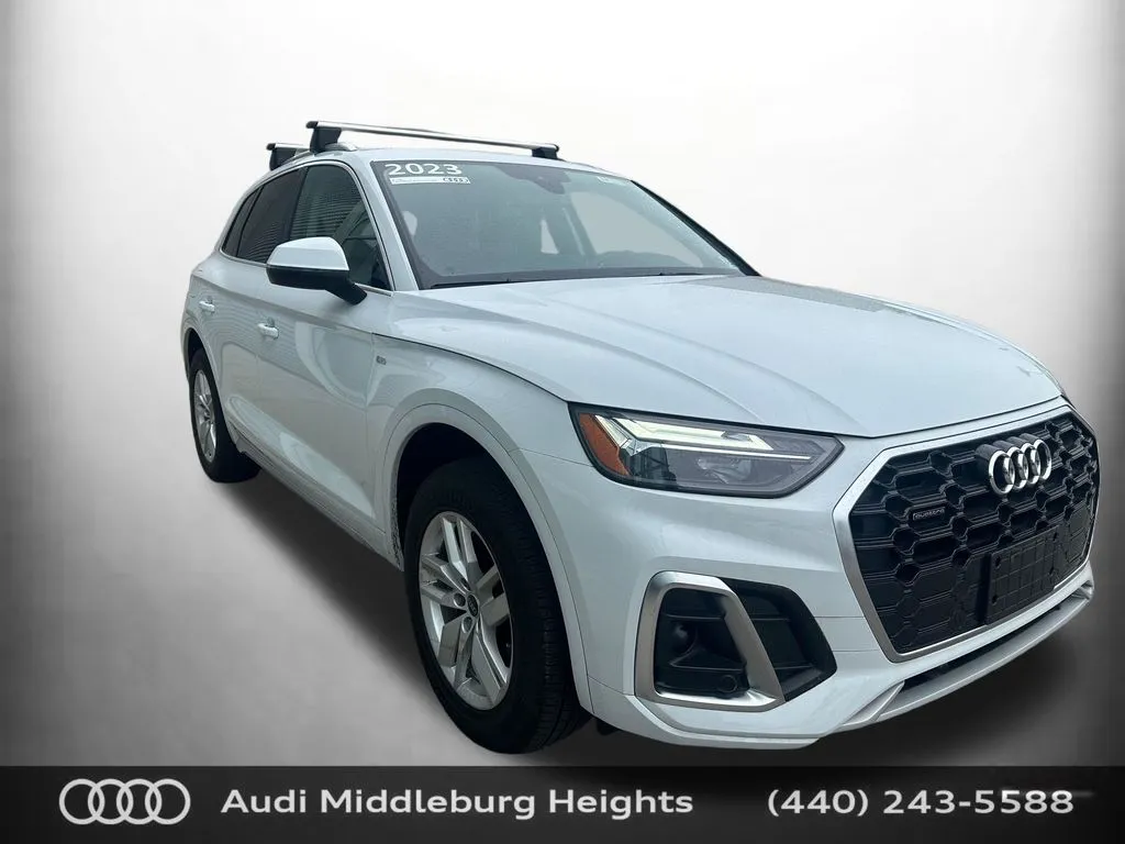 White 2023 Audi Q5 45 S line Premium for sale in Middleburg Heights, OH