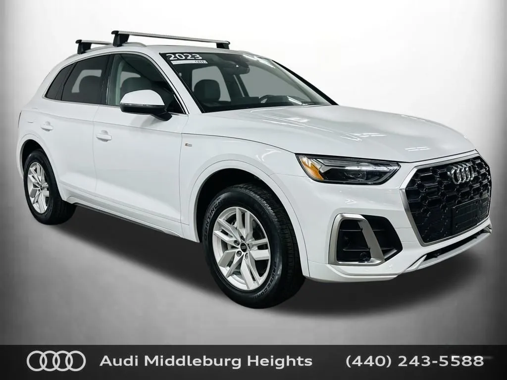 White 2023 Audi Q5 45 S line Premium for sale in Middleburg Heights, OH