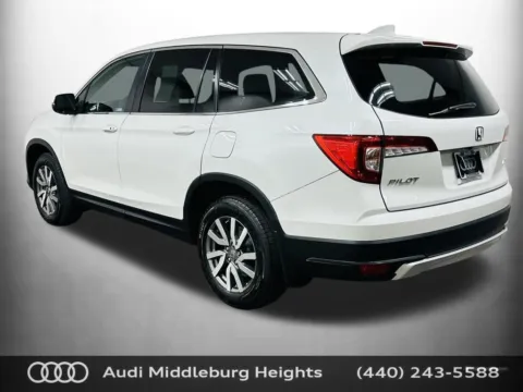 More photos of 2021 Honda Pilot EX-L at Audi Middleburg Heights, OH