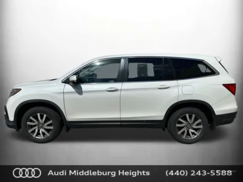 More photos of 2021 Honda Pilot EX-L at Audi Middleburg Heights, OH