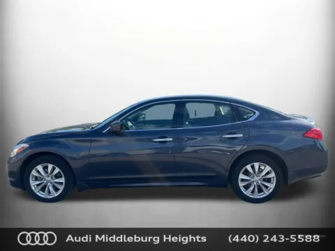 More photos of 2011 INFINITI M37 X at Audi Middleburg Heights, OH
