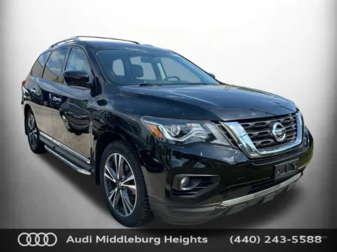 Black 2019 Nissan Pathfinder Platinum for sale in Middleburg Heights, OH