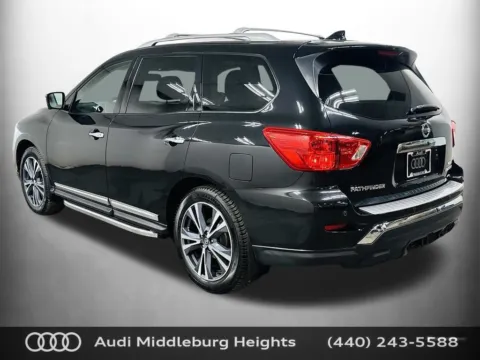 More photos of 2019 Nissan Pathfinder Platinum at Audi Middleburg Heights, OH