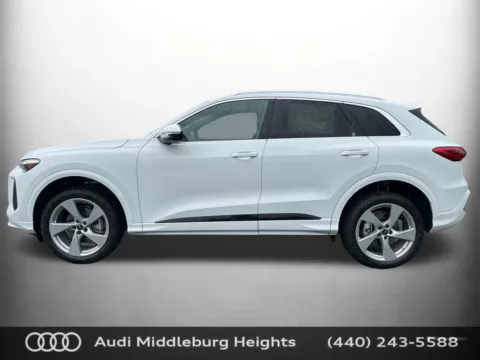 More photos of 2026 Audi Q5 2.0T Premium Plus at Audi Middleburg Heights, OH