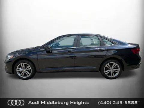 More photos of 2023 Volkswagen Jetta 1.5T SE at Audi Middleburg Heights, OH