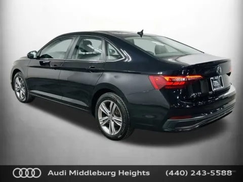 More photos of 2023 Volkswagen Jetta 1.5T SE at Audi Middleburg Heights, OH