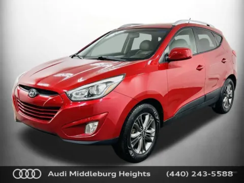 More photos of 2014 Hyundai Tucson SE at Audi Middleburg Heights, OH