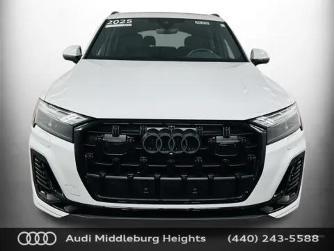 Photos of 2025 Audi Q7 55 Premium Plus for sale in Middleburg Heights, OH at Audi Middleburg Heights