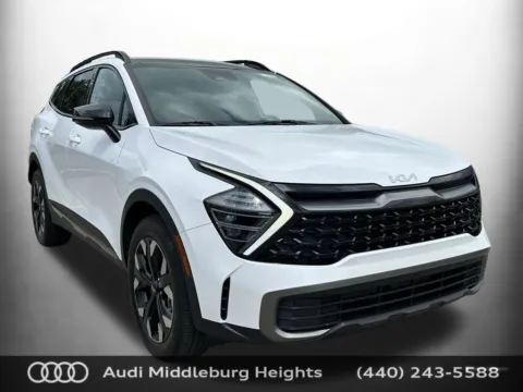 White 2024 Kia Sportage X-Line for sale in Middleburg Heights, OH