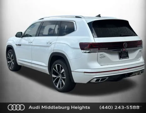 More photos of 2026 Volkswagen Atlas 2.0T SEL Premium R-Line at Audi Middleburg Heights, OH