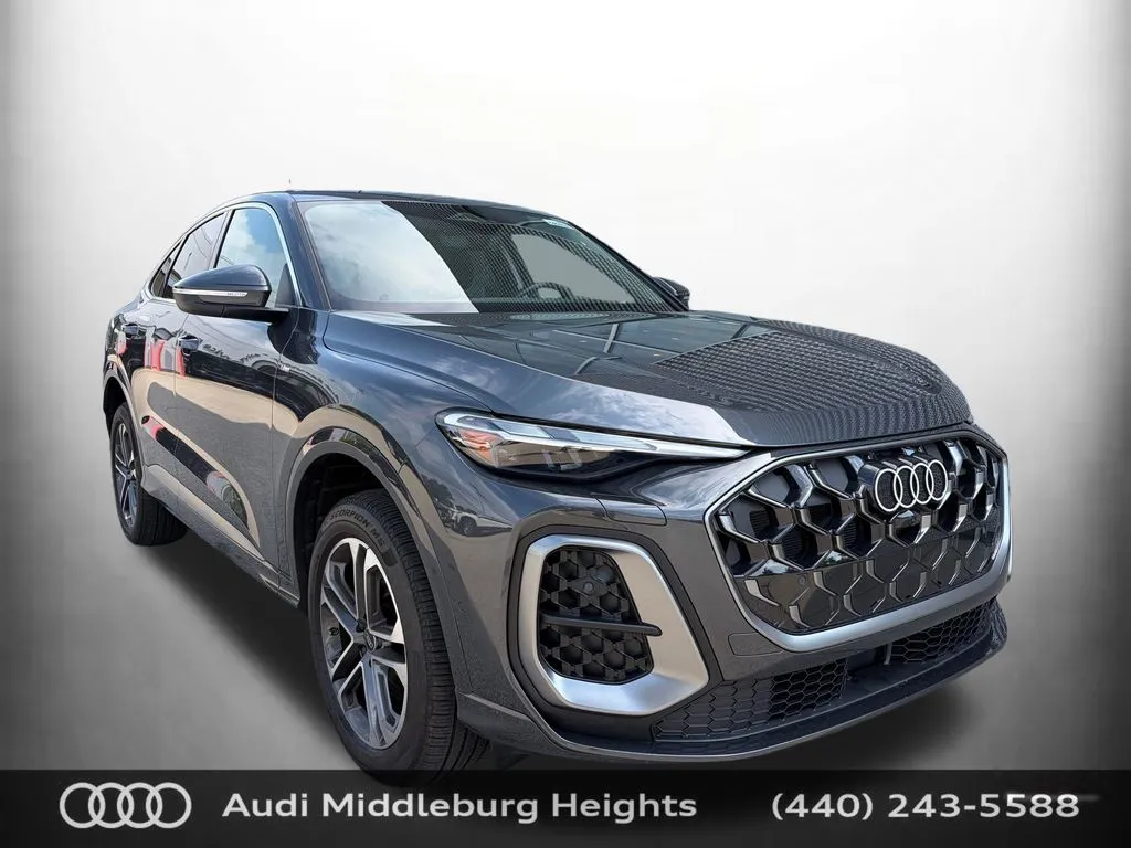 Gray 2025 Audi Q5 Sportback 2.0T Premium for sale in Middleburg Heights, OH