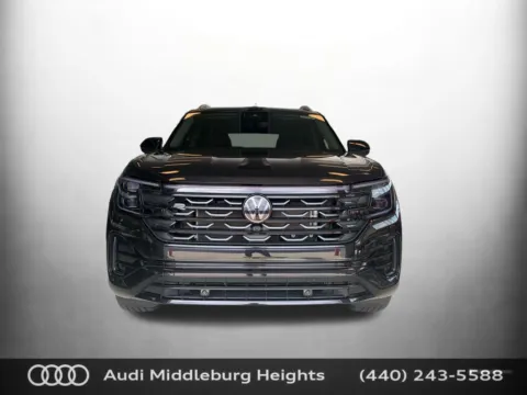 Photos of 2024 Volkswagen Atlas 2.0T SEL Premium R-Line for sale in Middleburg Heights, OH at Audi Middleburg Heights