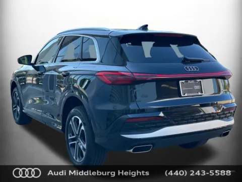 More photos of 2025 Audi Q5 2.0T Premium at Audi Middleburg Heights, OH