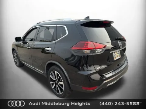 More photos of 2018 Nissan Rogue SL at Audi Middleburg Heights, OH