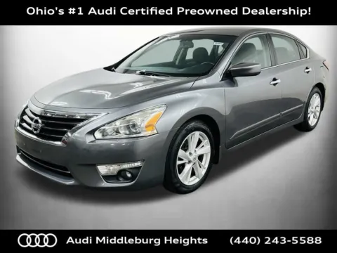 More photos of 2015 Nissan Altima 2.5 SV at Audi Middleburg Heights, OH