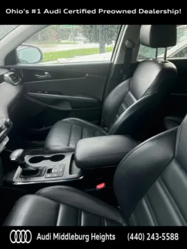 More photos of 2020 Kia Sorento SX at Audi Middleburg Heights, OH