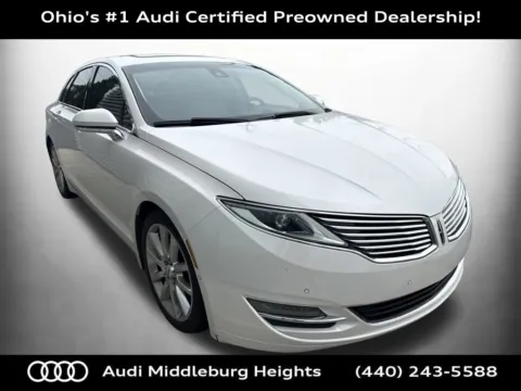 White 2016 Lincoln MKZ for sale in Middleburg Heights, OH