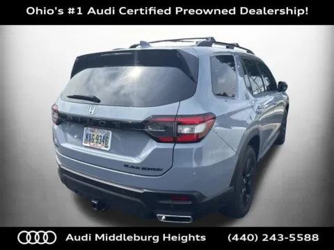 More photos of 2025 Honda Pilot Black Edition at Audi Middleburg Heights, OH