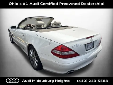 More photos of 2007 Mercedes-Benz SL-Class SL 550 at Audi Middleburg Heights, OH