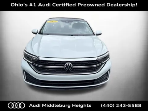 White 2022 Volkswagen Jetta 1.5T SEL for sale in Middleburg Heights, OH