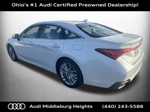 More photos of 2019 Toyota Avalon Limited at Audi Middleburg Heights, OH
