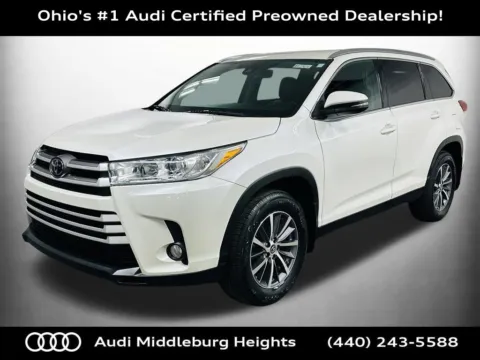 More photos of 2019 Toyota Highlander XLE at Audi Middleburg Heights, OH