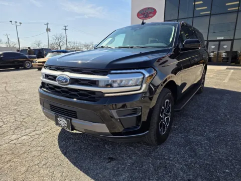 Another view of 2024 FORD EXPEDITION MAX XLT for sale in Abilene, TX at Williams Group Auto
