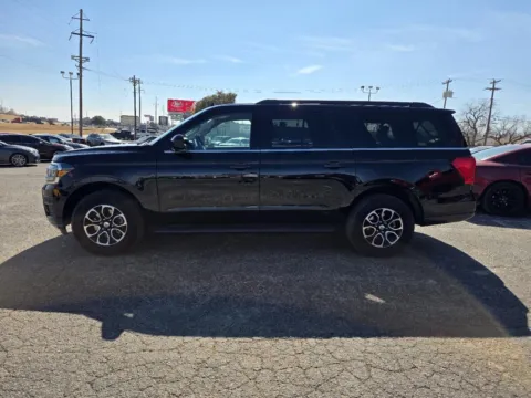 More photos of 2024 FORD EXPEDITION MAX XLT at Williams Group Auto, TX