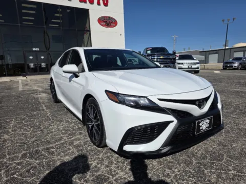 White 2021 TOYOTA CAMRY SE for sale in Abilene, TX