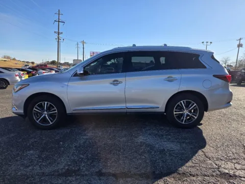 More photos of 2019 INFINITI QX60 LUXE at Williams Group Auto, TX