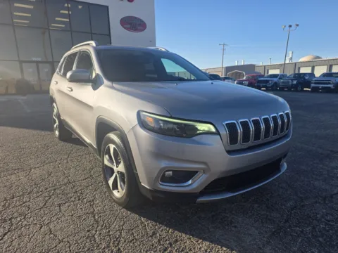 Gray 2020 JEEP CHEROKEE LIMITED for sale in Abilene, TX