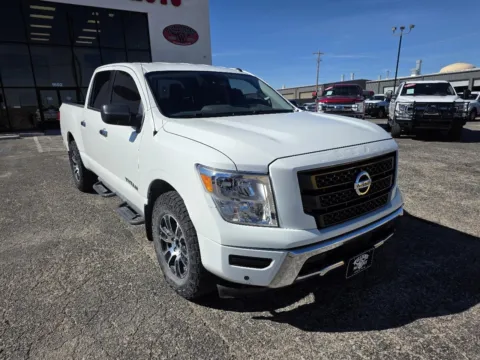 White 2021 NISSAN TITAN SV for sale in Abilene, TX