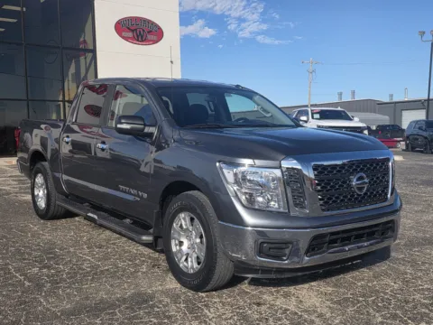 Gray 2018 NISSAN TITAN S for sale in Abilene, TX