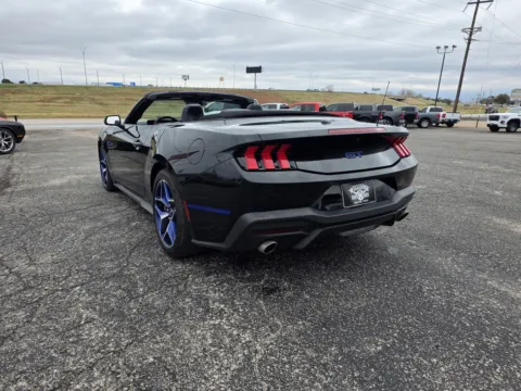 More photos of 2025 FORD MUSTANG GT at Williams Group Auto, TX