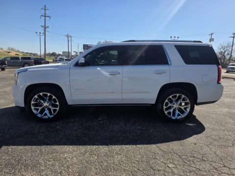 More photos of 2019 GMC YUKON DENALI at Williams Group Auto, TX