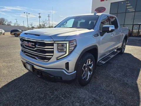 Another view of 2022 GMC SIERRA 1500 SLT for sale in Abilene, TX at Williams Group Auto