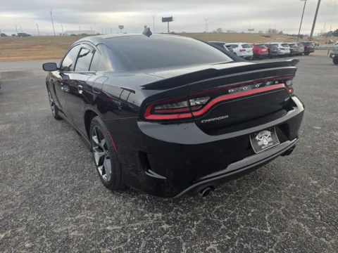 More photos of 2022 DODGE CHARGER GT at Williams Group Auto, TX