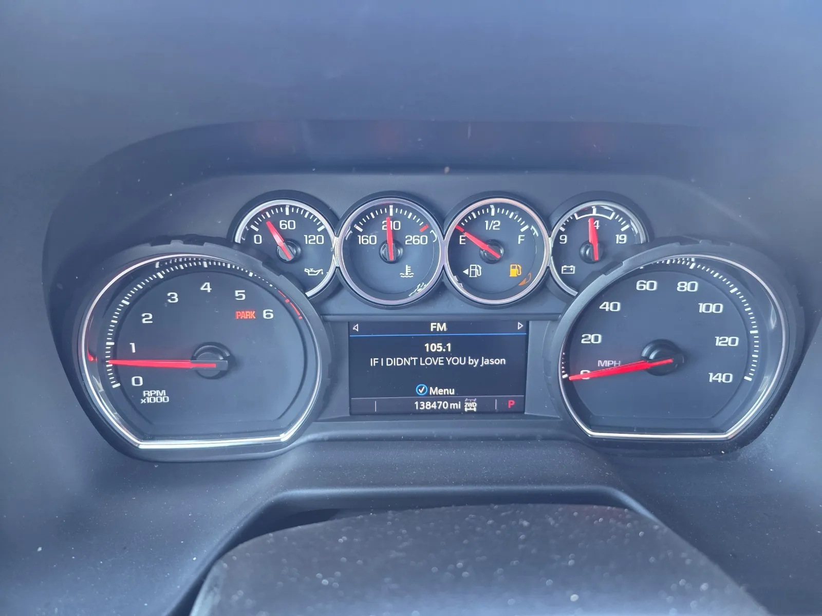 2021 Chevrolet Suburban Z71 - Photo 19