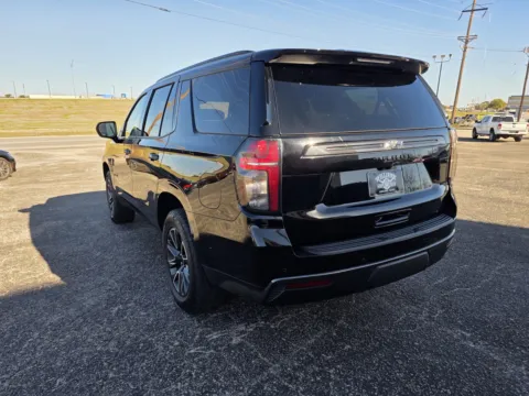More photos of 2021 CHEVROLET TAHOE 1500 Z71 at Williams Group Auto, TX
