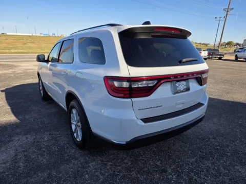 More photos of 2023 DODGE DURANGO SXT at Williams Group Auto, TX