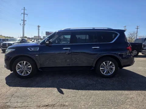 More photos of 2019 INFINITI QX80 LUXE at Williams Group Auto, TX