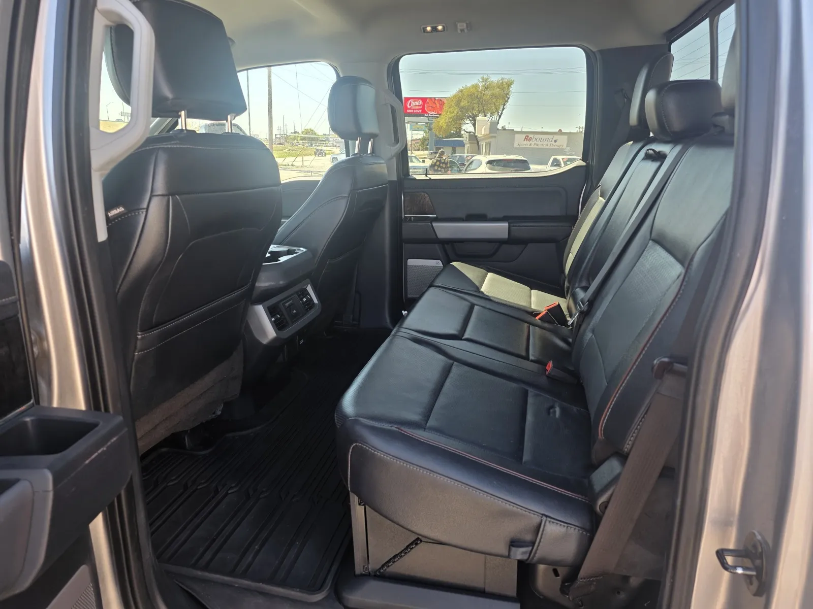 2023 Ford F-250 Super Duty Lariat - Photo 13