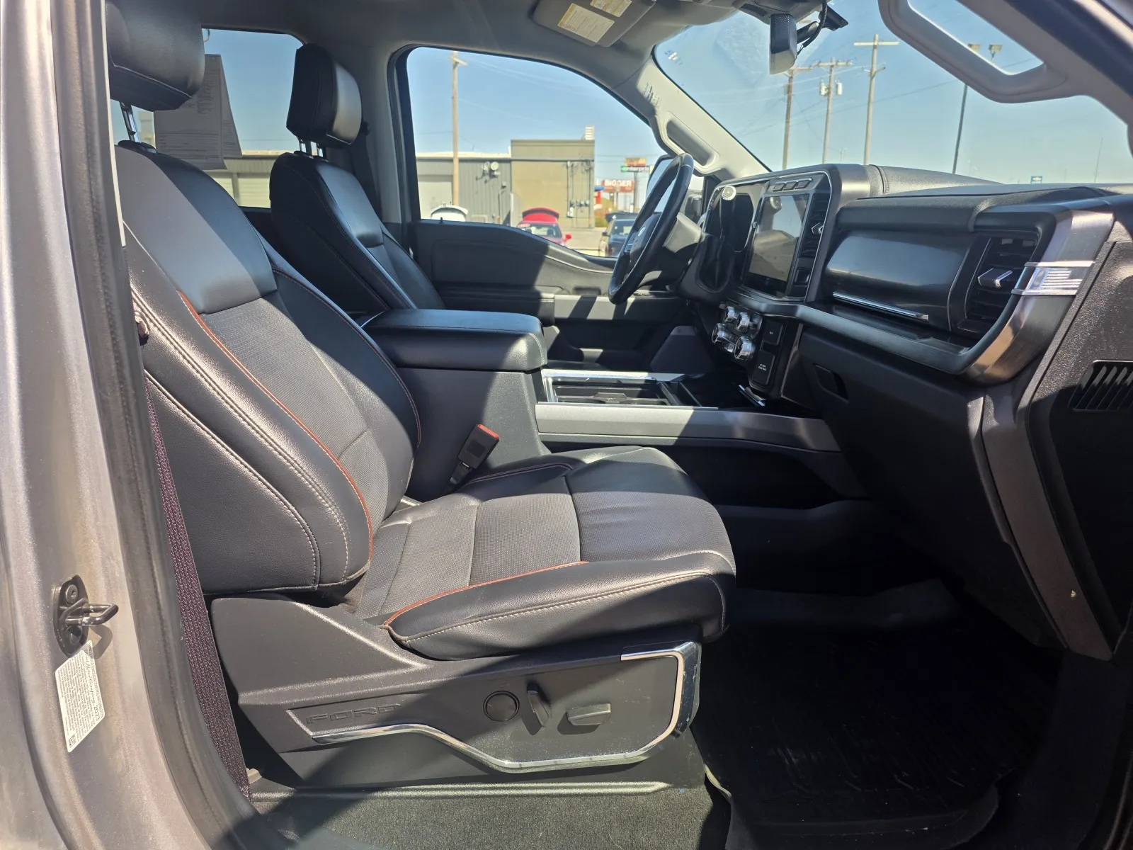 2023 Ford F-250 Super Duty Lariat - Photo 17