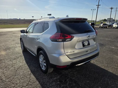 More photos of 2020 NISSAN ROGUE S at Williams Group Auto, TX