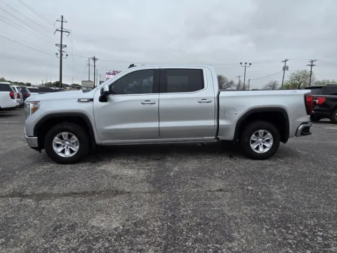 More photos of 2022 GMC SIERRA LIMITED 1500 SLE at Williams Group Auto, TX
