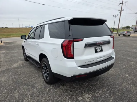 More photos of 2023 GMC YUKON AT4 at Williams Group Auto, TX