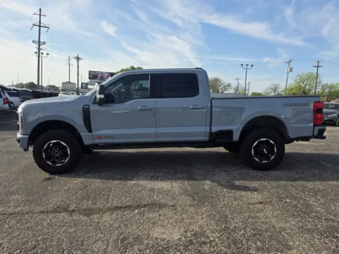More photos of 2025 FORD F250 SUPER DUTY at Williams Group Auto, TX
