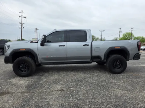 More photos of 2025 GMC SIERRA 2500 AT4X at Williams Group Auto, TX