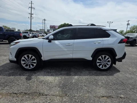 More photos of 2025 TOYOTA RAV4 XLE PREMIUM at Williams Group Auto, TX